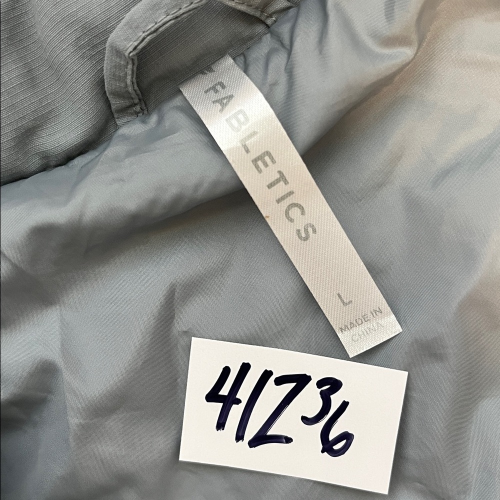 Fabletics Zip Drawstring Vest Womens Large Athlet… - image 10